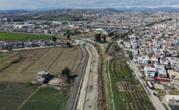 BÜYÜKŞEHİR’DEN ÇİFTÇİLERİ MUTLU EDEN YOL ÇALIŞMASI