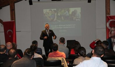 Efes Selçuk’ta Babalara “Babalık” Semineri