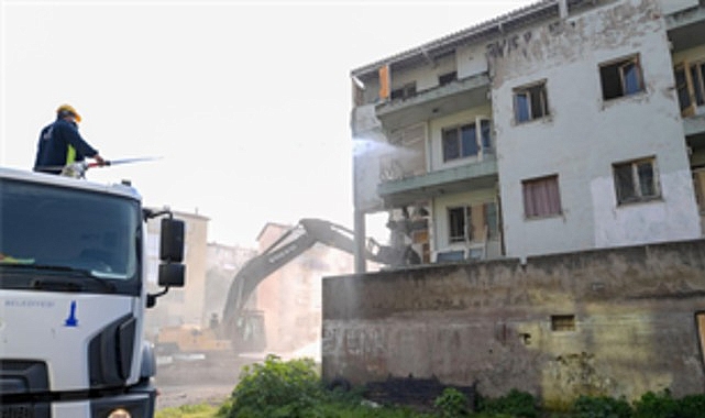 Karşıyaka’da kesintisiz ulaşım için yoğun tempo