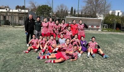 Konak’ın kızları grup liderliğini bırakmadı