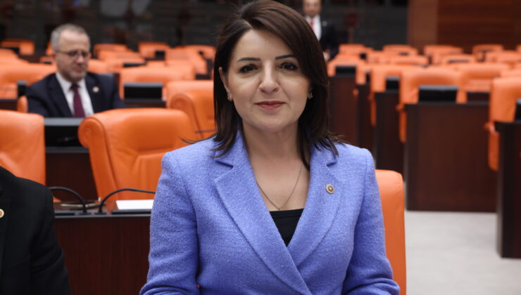 “23 NİSAN SADECE BAYRAM DEĞİL, ÇOCUKLARA KARŞI SORUMLULUKTUR”