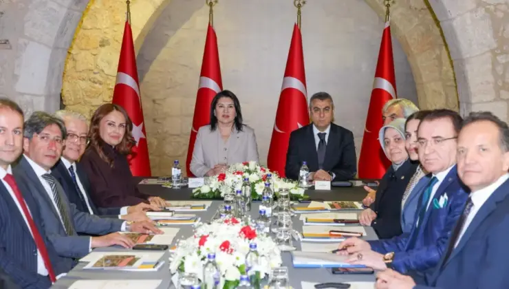 Vali Toros’tan Dikkat Çeken Toplantı: Talepler Masaya Yatırıldı