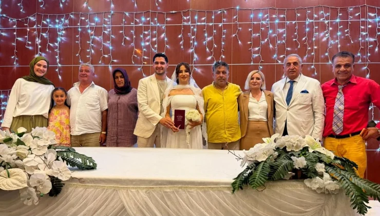 Büşra Dicle ve Hasan Mersin’de “Evet” Dedi!
