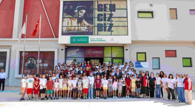Bakan Yardımcısı Eminoğlu ve Vali Toros’tan Yenişehir Gençlik Merkezine Ziyaret