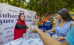 Mersin’in Dört Bir Yanında Aşure Bereketi: 19 Bin Kişilik Dağıtım Yapıldı