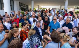 Mezitli Halkı Mecliste Buluştu: Başkan Tuncer’e Tam Destek!