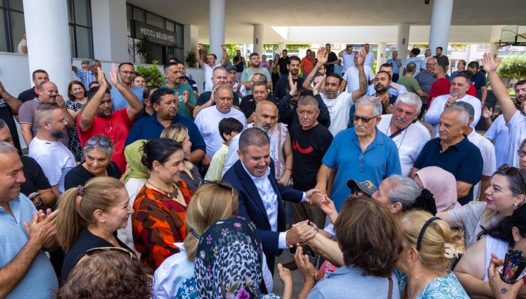 Mezitli Halkı Mecliste Buluştu: Başkan Tuncer’e Tam Destek!