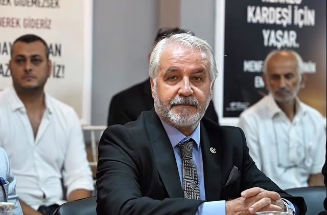 YENİDEN REFAH MERSİN’DE SAHALARA İNDİ: “UMUT HER ZAMAN VARDIR”