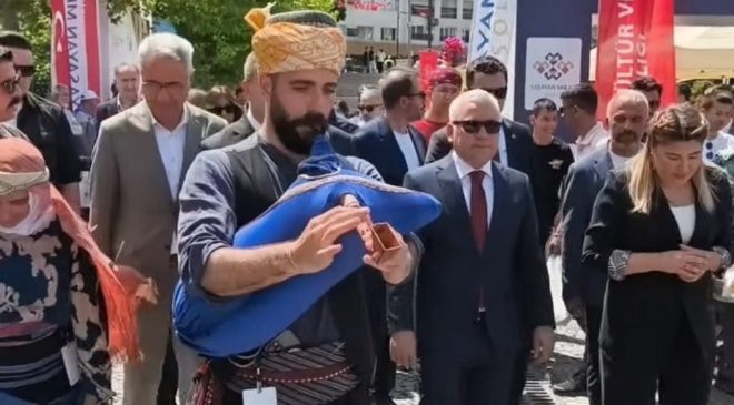 Pinhan Kültür Sanat Derneği Sivas’ta Yaşayan Miras Şöleni Düzenledi