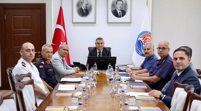 MERSİN’DE HAFTALIK ASAYİŞ BİLANÇOSU: 778 ARANAN ŞAHIS YAKALANDI, 1.307 ARAÇ TRAFİKTEN MENEDİLDİ