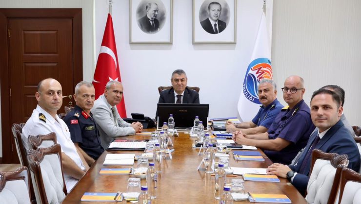 MERSİN’DE HAFTALIK ASAYİŞ BİLANÇOSU: 778 ARANAN ŞAHIS YAKALANDI, 1.307 ARAÇ TRAFİKTEN MENEDİLDİ
