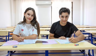 Mersinli Öğrenciler YKS’de Yine Zirvede