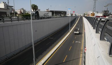Hal kavşağı trafiği rahatlattı, esnaf memnun kaldı