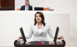 Gülcan Kış’tan okul masrafları için alarm