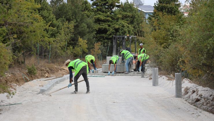 Toroslar’ın kırsalında yollar yenileniyor