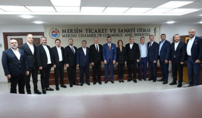 MERSİN’İN GELECEĞİ İÇİN ORTAK AKIL VURGUSU