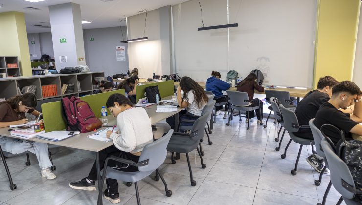Mersin Büyükşehir Belediyesi’nden Öğrencilere 17 Noktada Eğitim Desteği