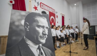 Çocuk Kampüsleri ve Kurs Merkezlerinde 29 Ekim Heyecanı